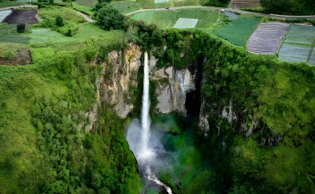 Wisata Alam Sumatera